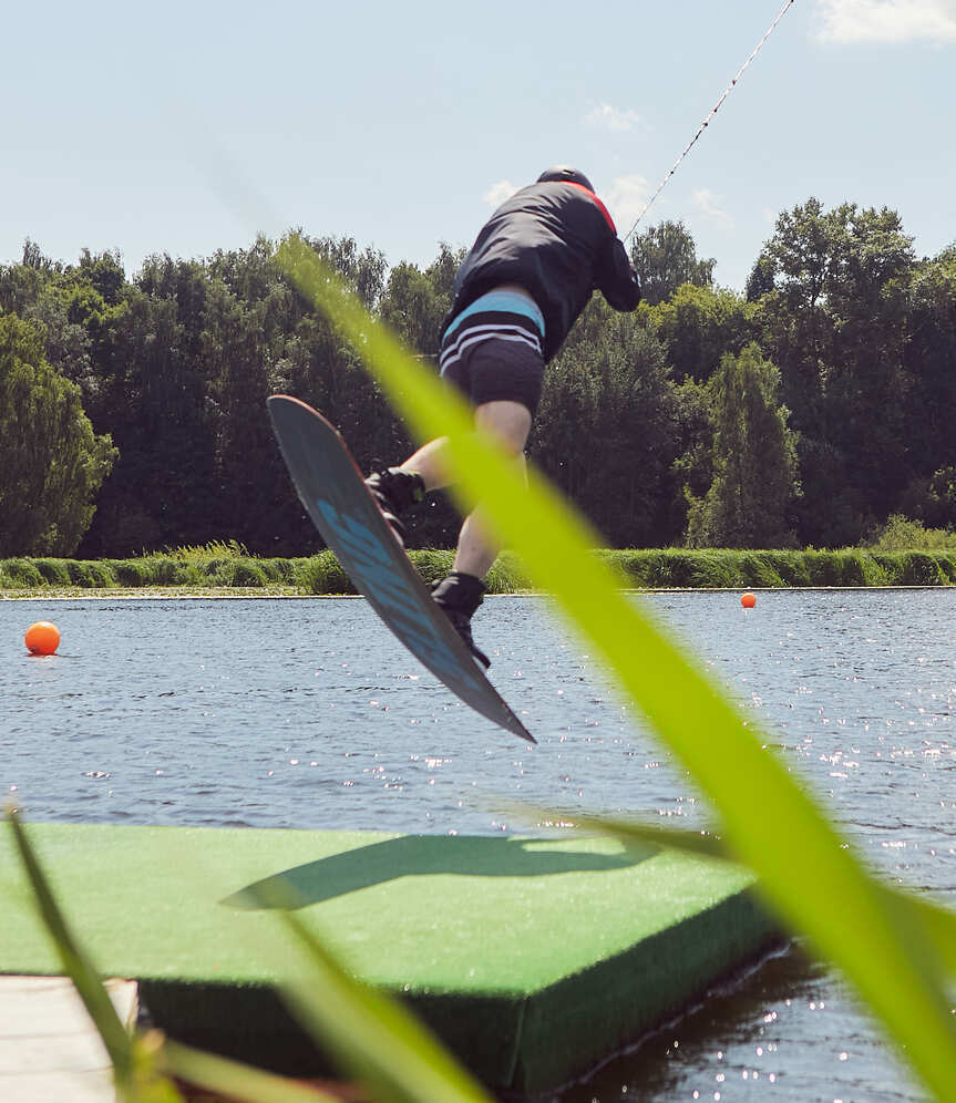 Школа водных видов спорта "Гагарин" Школа водных видов спорта "Гагарин"