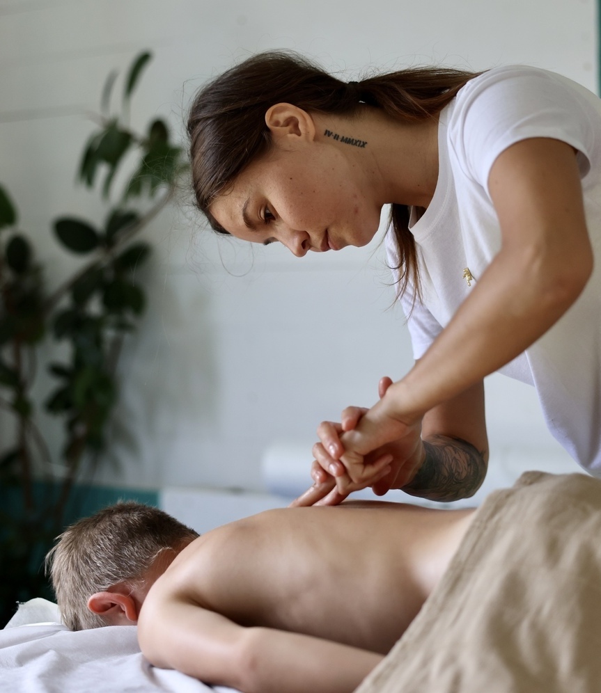 Школа водных видов спорта "Гагарин" Школа водных видов спорта "Гагарин"